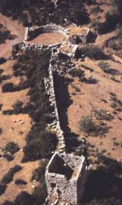 Messene - Teil der antiken Stadtmauer mit dem Arkadischen Tor